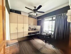 Blk 288C Jurong East Street 21 (Jurong East), HDB Executive #517686501